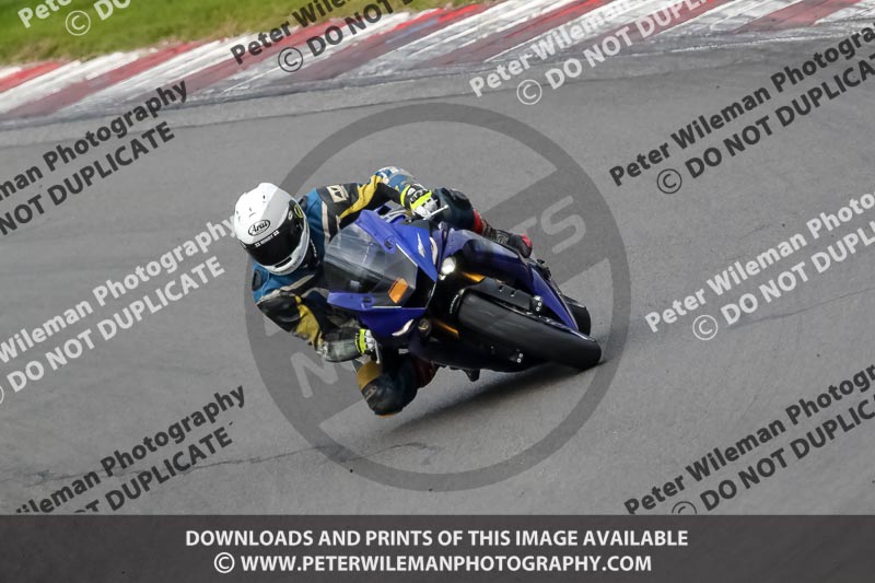 donington no limits trackday;donington park photographs;donington trackday photographs;no limits trackdays;peter wileman photography;trackday digital images;trackday photos